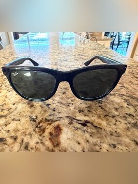 Ray-Ban Black Frame Sunglasses with Dark Lenses